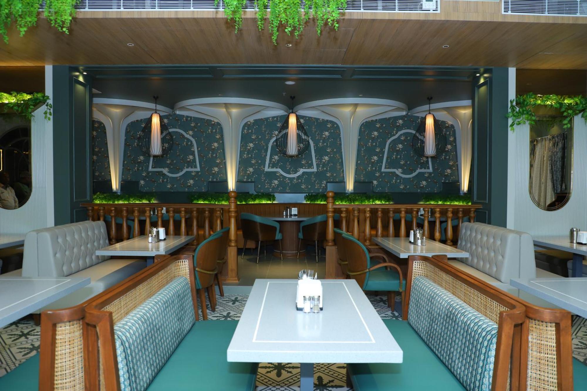 Le Vivanta Virar Bagian luar foto